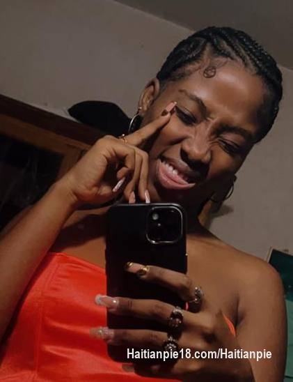 BOUZEN Laissah