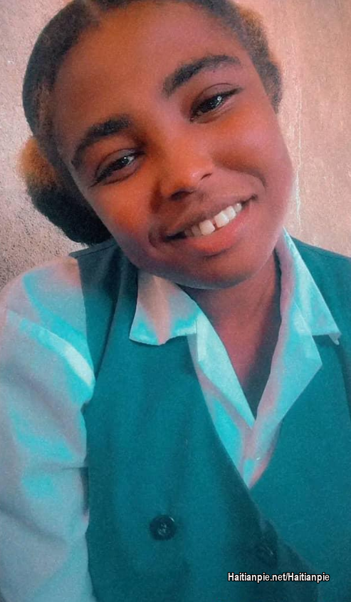 BOUZEN MARCELENE OLBELLE